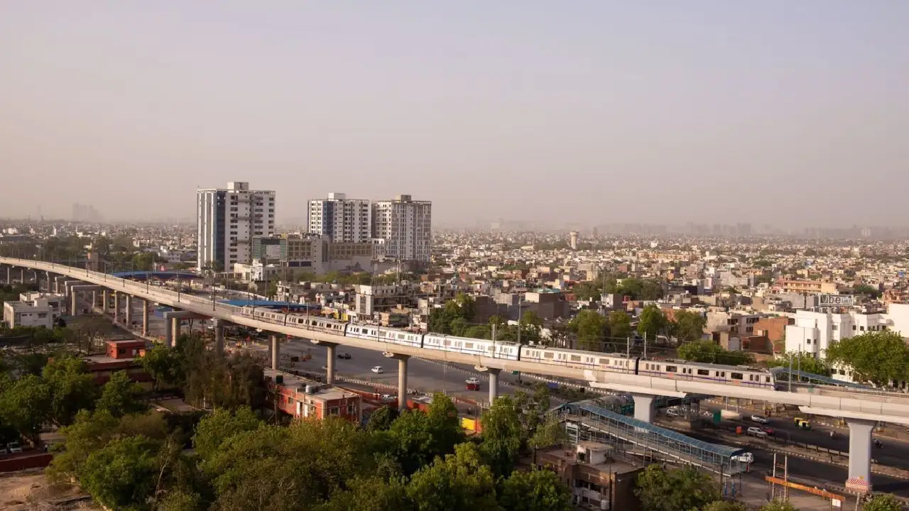 Faridabad to Delhi Airport